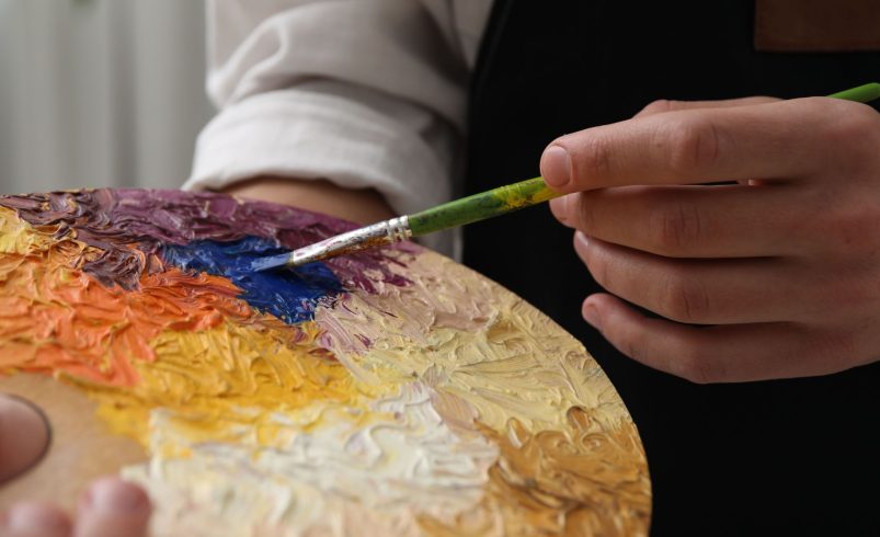 Can studying art theory improve artistic skills and creativity?